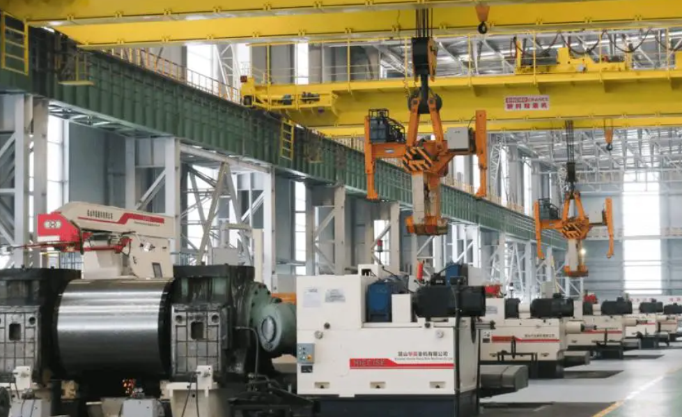 縱橫軋鋼廠：改造軋輥液壓吊具降成本